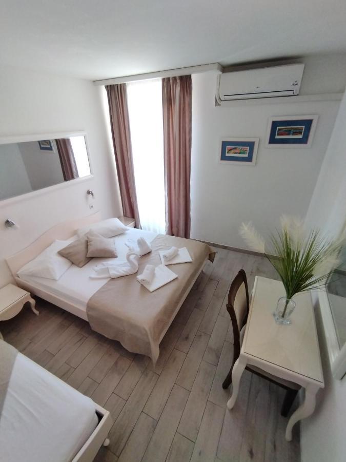 Hotel Bonaca Makarska Exterior foto